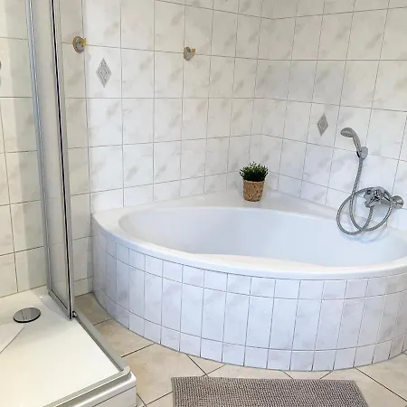 Haus Eversand Nr 1 בית נופש *